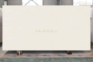 cloudy beige 620 slab