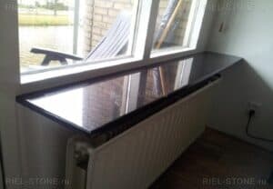 Подоконники из гранита Absolute Back